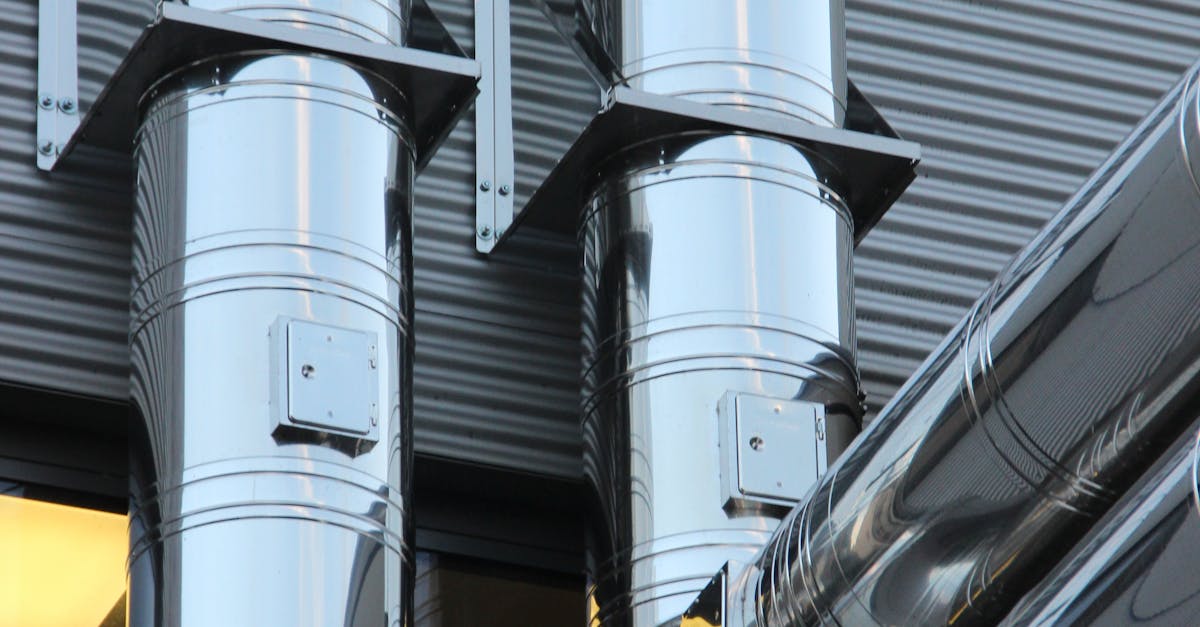 Review of Best Practices for Environmentally Friendly Cooling Systems